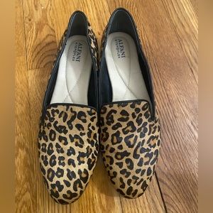 Alfani leopard flats, size 9.